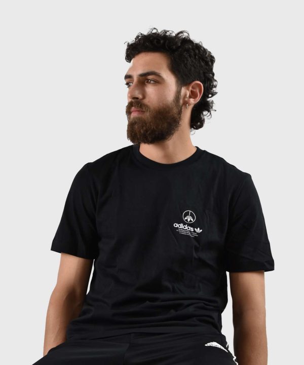 adidas graphics men black t-shirt
