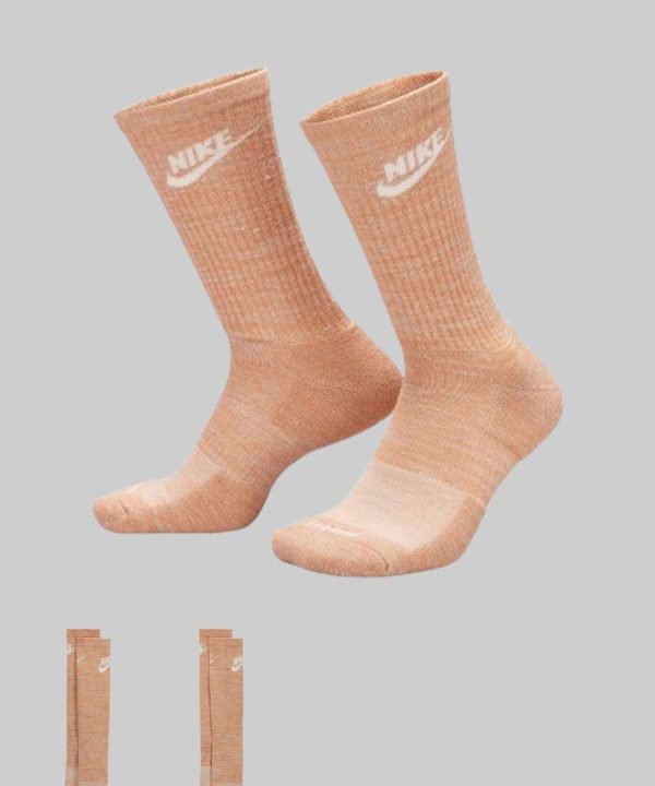 nike everyday plus cushioned crew socks