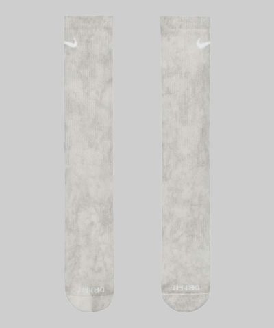 nike everyday plus cushioned crew socks