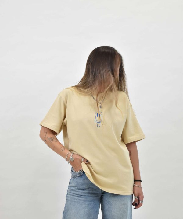 mat studio be kind t-shirt
