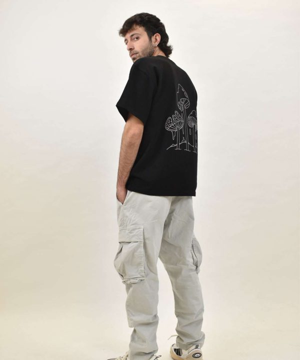 mat studio drippy mushrooms t-shirt