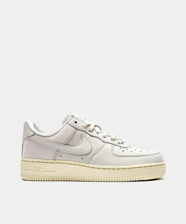 Nike Air Force 1 07' PRM - נעלי נייק נשים
