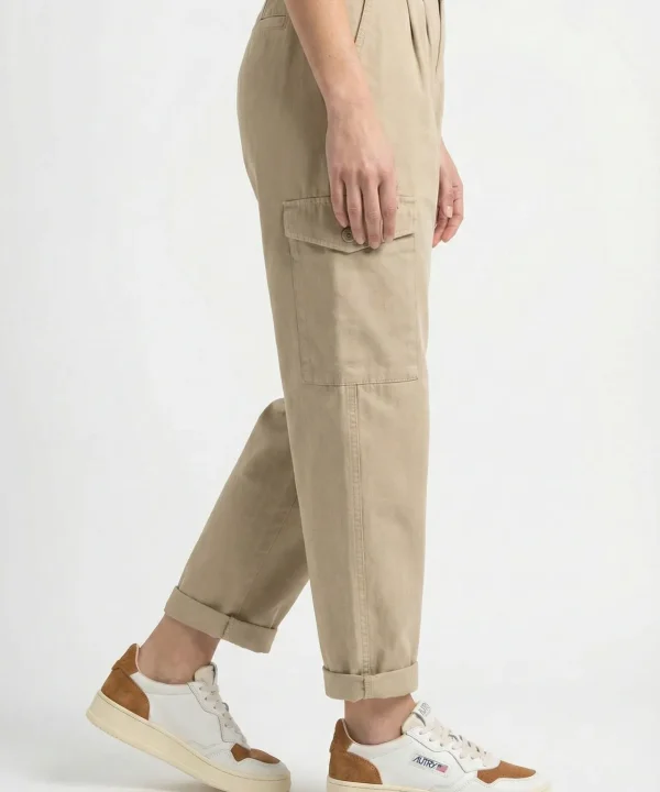 autry medalist low brown white