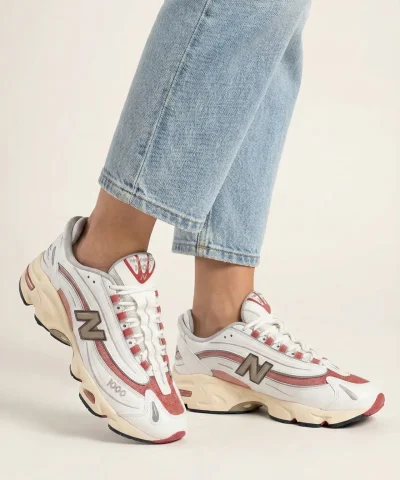 new balance 1000 sea salt astro dust