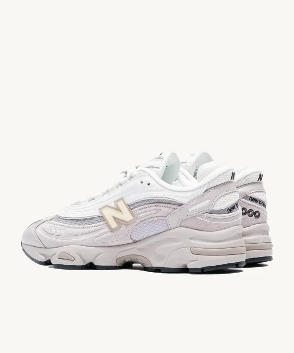 new balance 1000 white beige