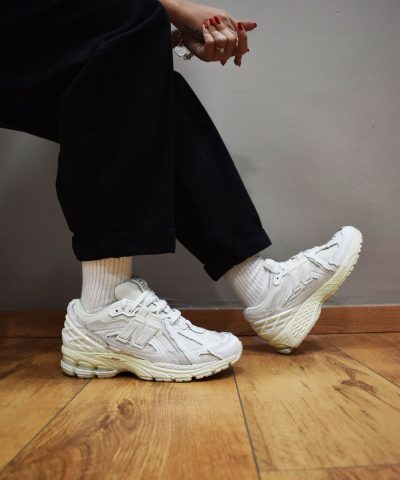 new balance 1906d protection pack
