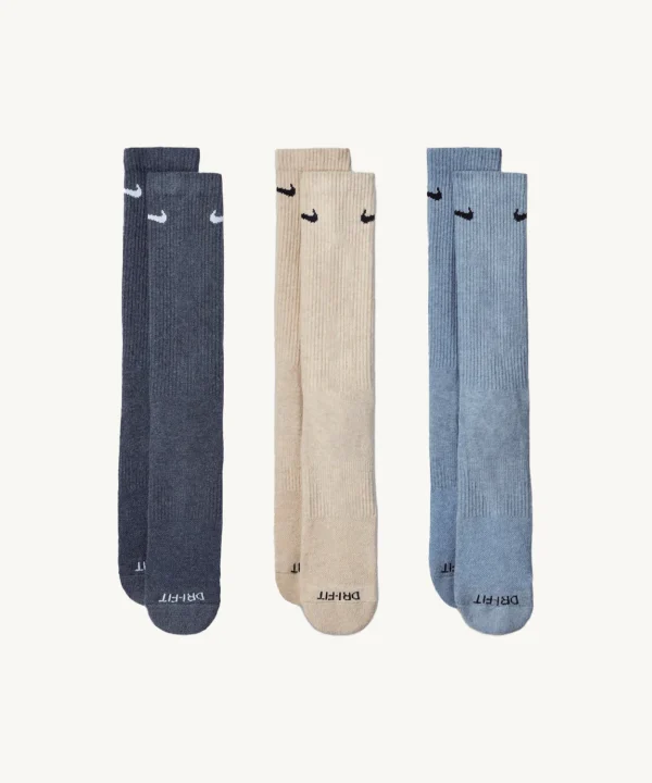 nike everyday plus cushioned crew socks