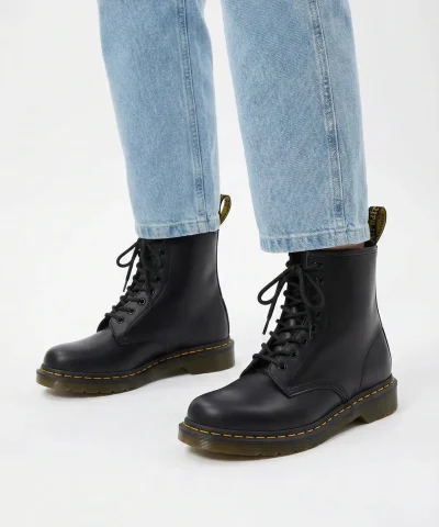 dr martens women flat boots